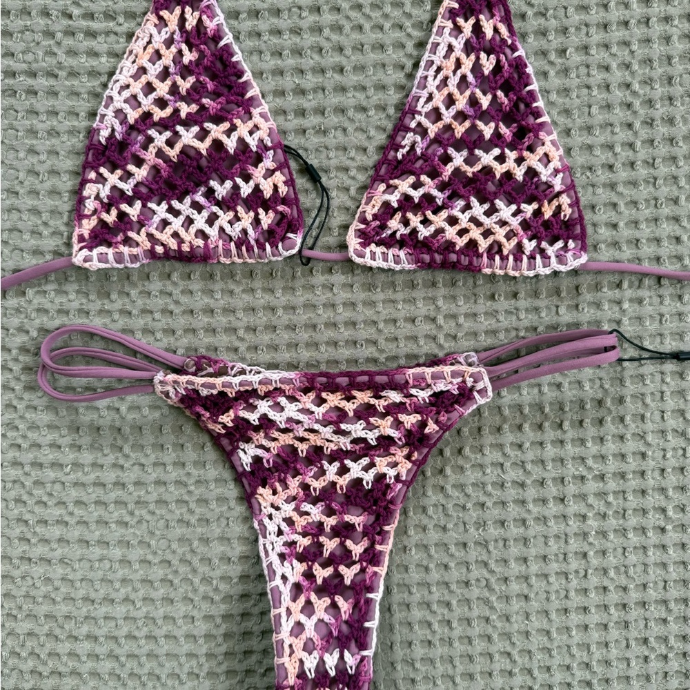 Acacia thistle crochet